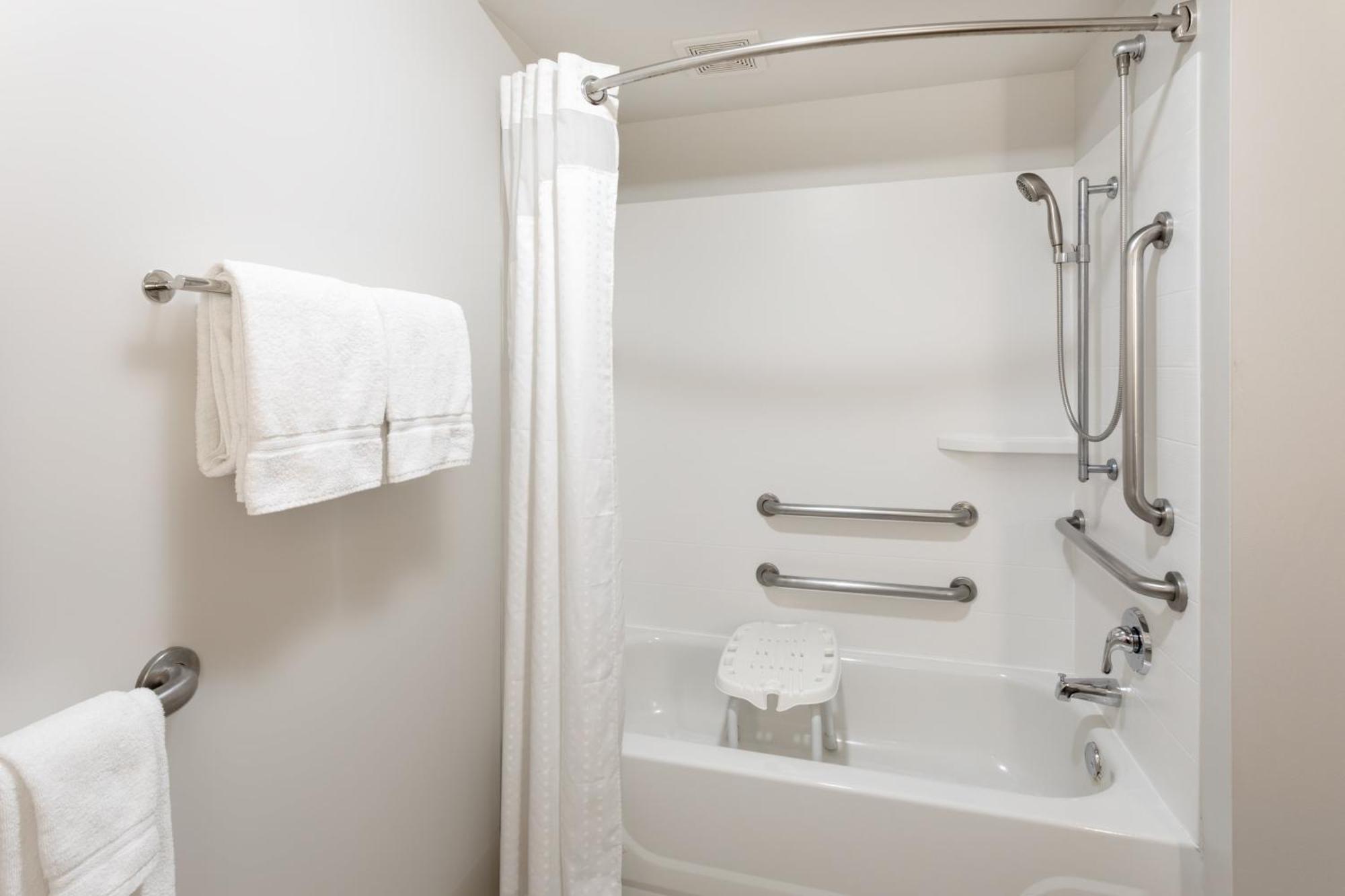 Holiday Inn Express Hotel & Suites Minneapolis-Downtown Convention Center By Ihg Ngoại thất bức ảnh